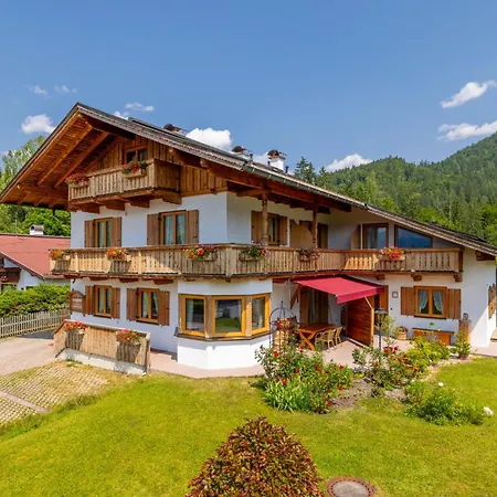 Gaestehaus Hagen 雷特温克尔